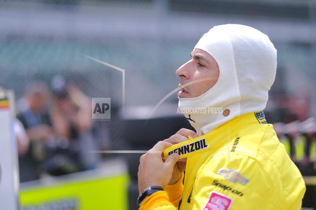 Aj Mast Helio Castroneves, of Brazil, prepares to drive during practice for the Indianapolis 500 IndyCar auto race at Indianapolis Motor Speedway, Friday, May 17, 2019 in Indianapolis. (AP Photo/AJ Mast)