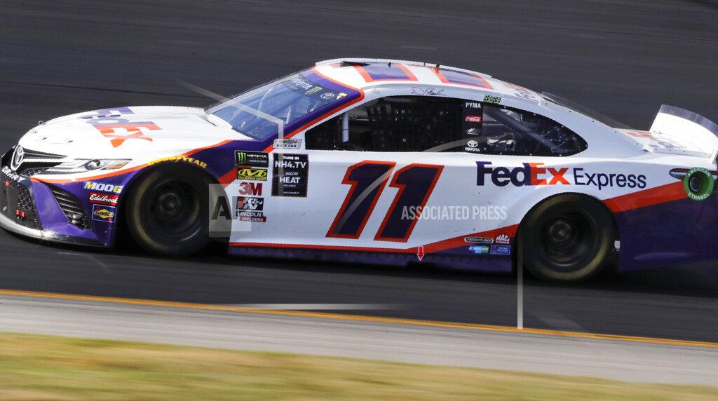 Charles Krupa Denny Hamlin heads down the front straight during a NASCAR Cup Series auto race at New Hampshire Motor Speedway in Loudon, N.H., Sunday, July 21, 2019. (AP Photo/Charles Krupa)