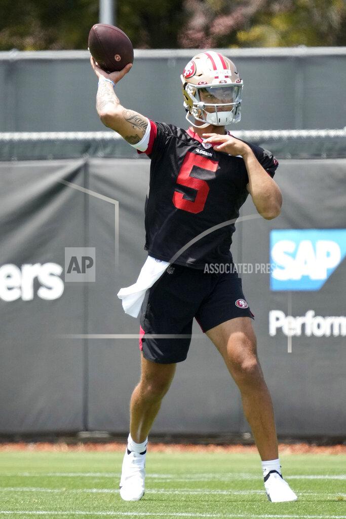 Tony Avelar San Francisco 49ers first-round draft pick quarterback Trey Lance throws during the NFL football team's rookie minicamp in Santa Clara, Calif., Friday, May 14, 2021. (AP Photo/Tony Avelar)