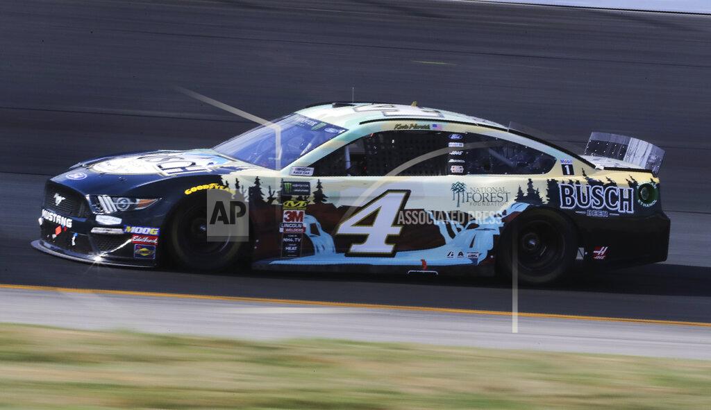 Charles Krupa Kevin Harvick heads down the front straight during a NASCAR Cup Series auto race at New Hampshire Motor Speedway in Loudon, N.H., Sunday, July 21, 2019. Harvick won the race. (AP Photo/Charles Krupa)