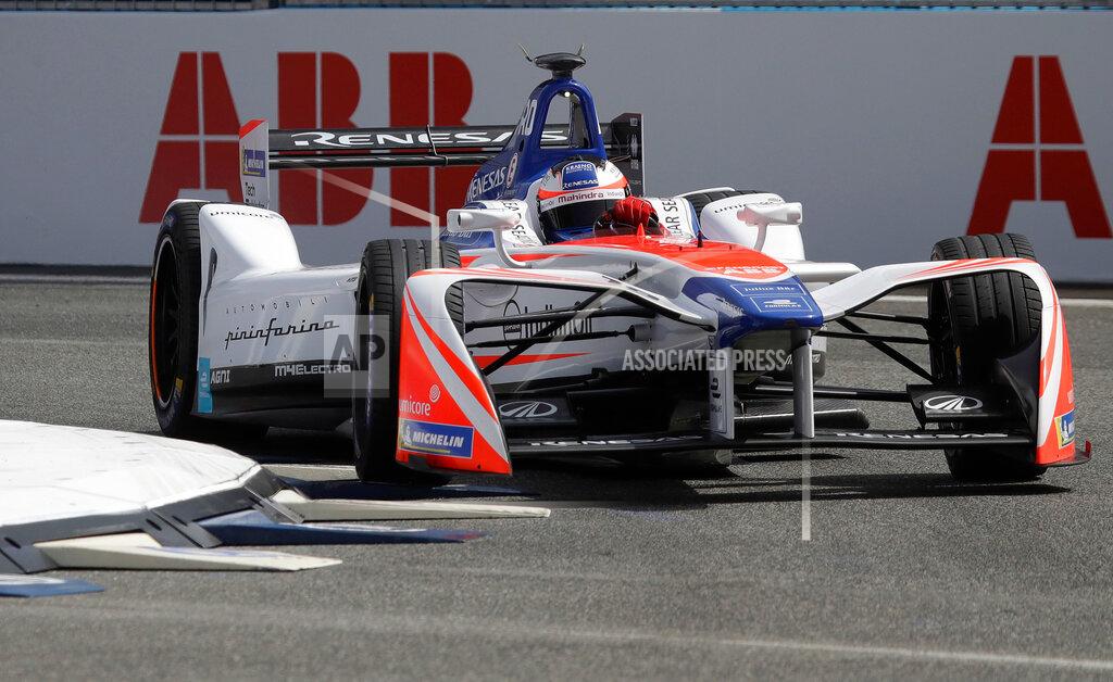 Alessandra Tarantino File-This April 14, 2018, file photo shows Mahindra Racing team driver Felix Rosenqvist steering his car during the Formula E Rome E-Prix auto superpole session in Rome. After their early years racing each other in karts, Sweden’s Marcus Ericsson and Rosenqvist took very different paths chasing checkered flags around the globe before finally landing in the U.S. Now they represent a “Swedish Invasion” of IndyCar as two series rookies with vast experience and big expectations heading into the 2019 season. (AP Photo/Alessandra Tarantino, File)