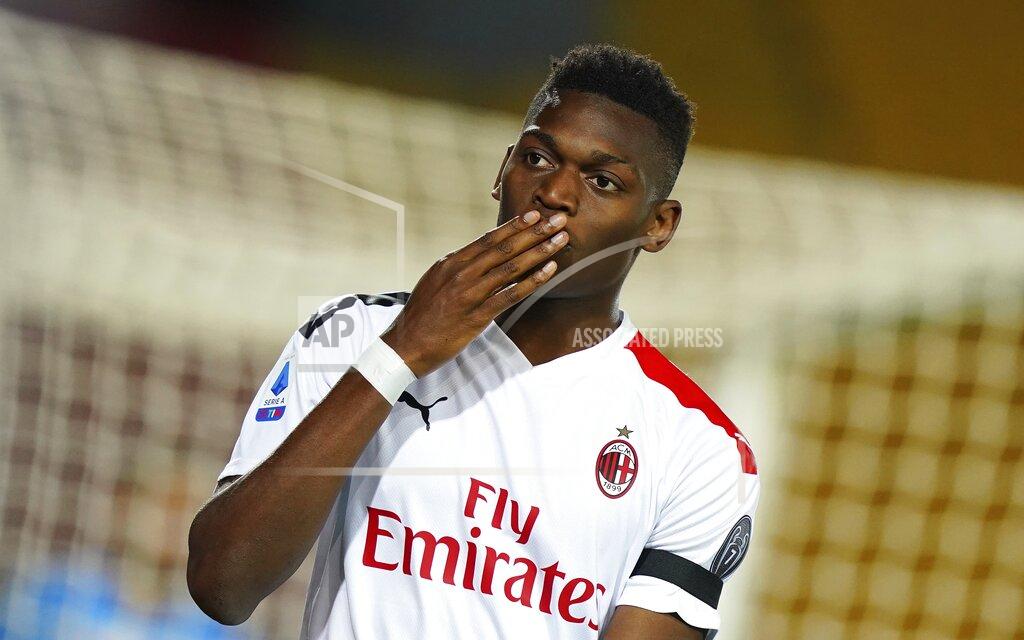 Spada AC Milan's Rafael Leao celebrates after he scored his side's fourth goal during the Serie A soccer match between Lecce and AC Milan, at the Via del Mare stadium in Lecce, Italy, Monday, June 22, 2020. (Spada/LaPresse via AP)