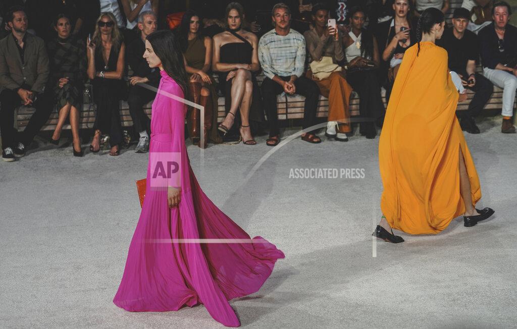 Bebeto Matthews The latest fashion from Proenza Schouler is modeled during New York's Fashion Week, Wednesday Sept. 8, 2021. (AP Photo/Bebeto Matthews)