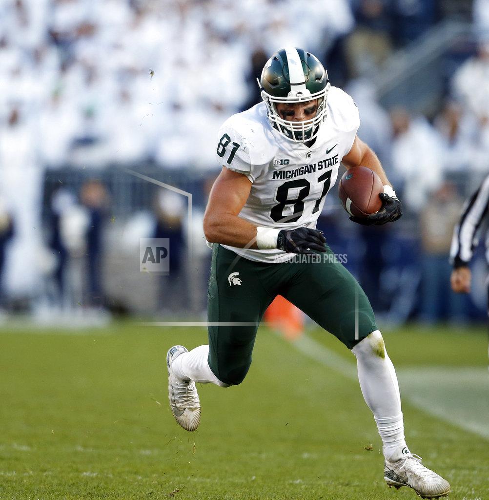 Chris Knight Michigan State's Matt Sokol (81) takes off after a catch against Penn State during the second half of an NCAA college football game in State College, Pa., Saturday, Oct. 13, 2018. (AP Photo/Chris Knight)