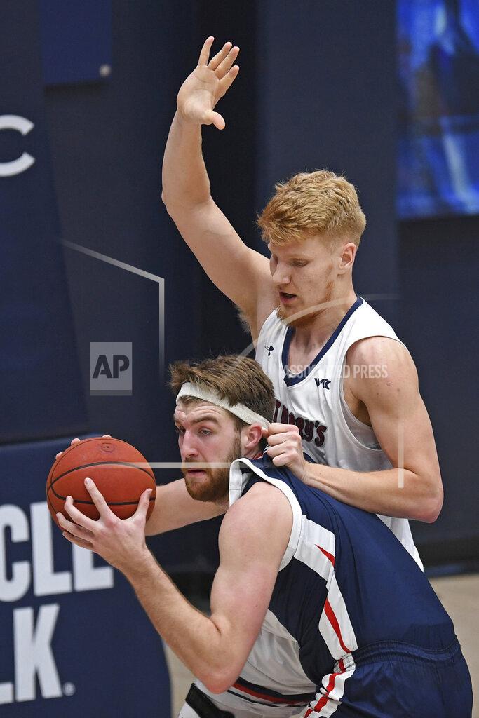 Jose Carlos Fajardo Saint Mary's Matthias Tass, back, guards Gonzaga's Drew Timme (2) during the first half of an NCAA college basketball game in Moraga, Calif., Saturday, Jan. 16, 2021. (Jose Carlos Fajardo/Bay Area News Group via AP)