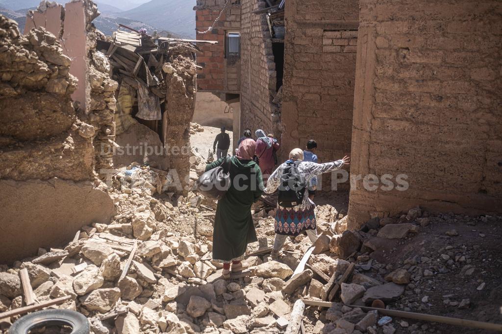 Moroccan villagers mourn after earthquake brings destru... - Vimarsana News