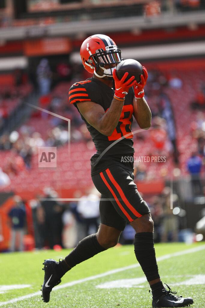 Margaret Bowles Cleveland Browns wide receiver Odell Beckham (13) catches a pass during an NFL game against the Tennessee Titans, Sunday, Sept. 8, 2019, in Cleveland. (Margaret Bowles via AP)