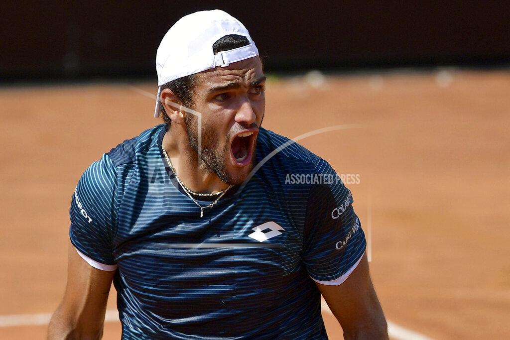 Alfredo Falcone Italy's Matteo Berettini reacts to a point during his match against Italy's Stefano Travaglia at the Italian Open tennis tournament, in Rome, Friday, Sept. 18, 2020. (Alfredo Falcone/LaPresse via AP)