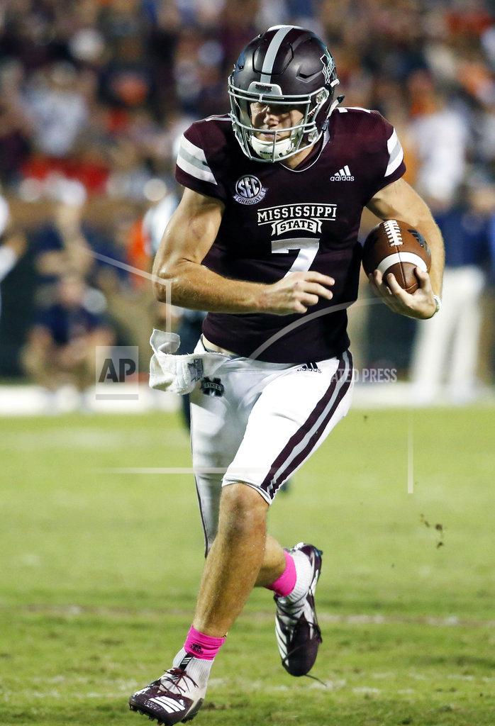 Rogelio V. Solis Mississippi State quarterback Nick Fitzgerald (7) runs for a 27-yard touchdown during the second half of an NCAA college football game against Auburn in Starkville, Miss., Saturday, Oct. 6, 2018. Mississippi State won 23-9. (AP Photo/Rogelio V. Solis)