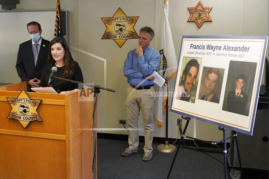 Charles Rex Arbogast Cairenn Fullam-Binder, center, with the nonprofit organization called the DNA Doe Project, talks about the group's involvement in helping authorities identify "Gacy Victim 5" as North Carolina native Francis Wayne Alexander, during a news conference Monday, Oct. 25, 2021, in Maywood, Ill. Joining Fullam-Binder are Cook County Sheriff's Detective Lt. Jason Moran, left, and and Sheriff Tom Dart. (AP Photo/Charles Rex Arbogast)