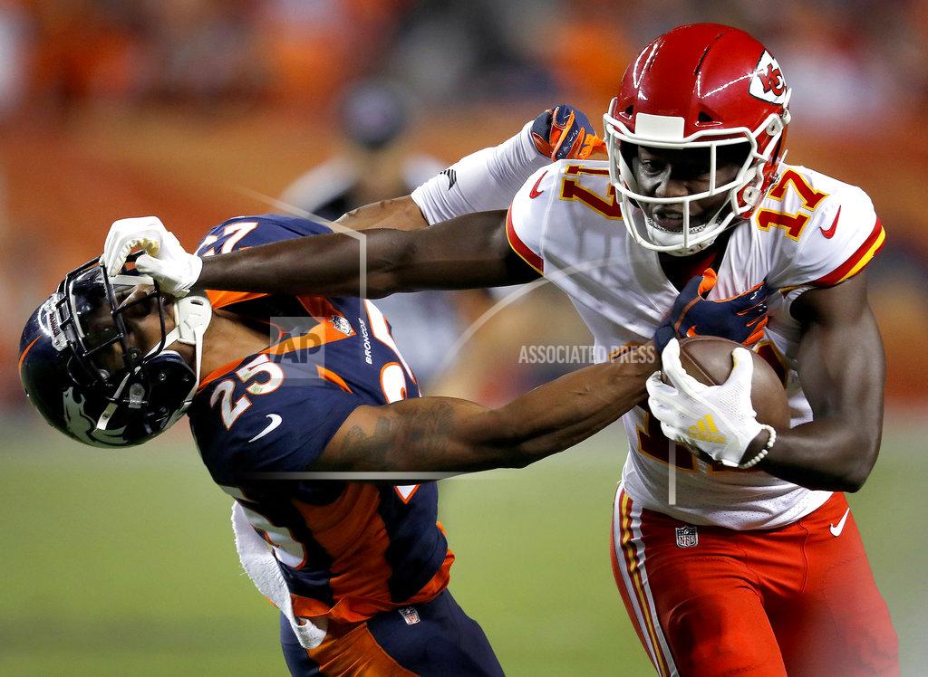 APTOPIX Chiefs Broncos Football