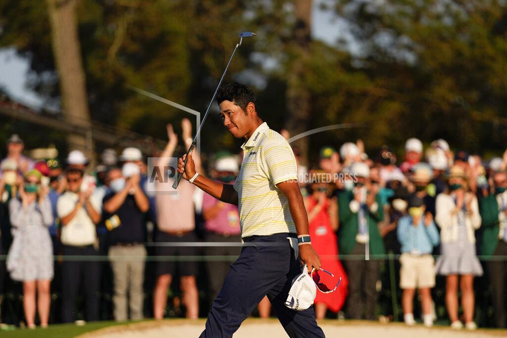 Matt Slocum Hideki Matsuyama, of Japan, waves after winning the Masters golf tournament on Sunday, April 11, 2021, in Augusta, Ga. (AP Photo/Matt Slocum)