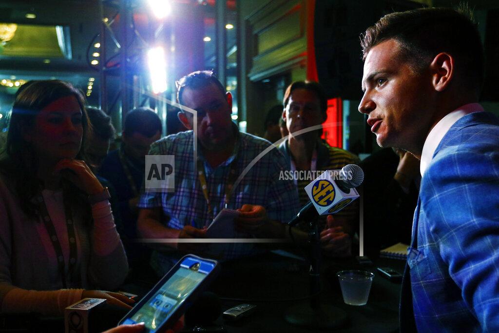 Butch Dill South Carolina quarterback Jake Bentley speaks to reporters during the NCAA college football Southeastern Conference Media Days, Wednesday, July 17, 2019, in Hoover, Ala. (AP Photo/Butch Dill)