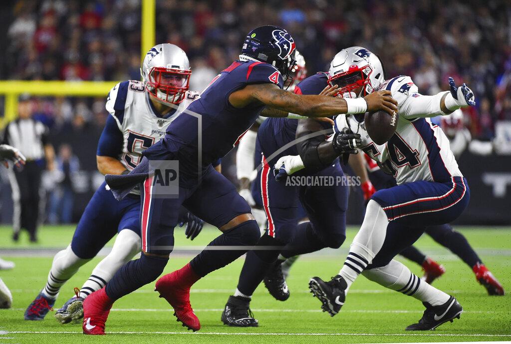 Eric Christian Smith Houston Texans quarterback Deshaun Watson (4) is pressured by New England Patriots outside linebacker Dont'a Hightower (54) during the first half of an NFL football game Sunday, Dec. 1, 2019, in Houston. (AP Photo/Eric Christian Smith)