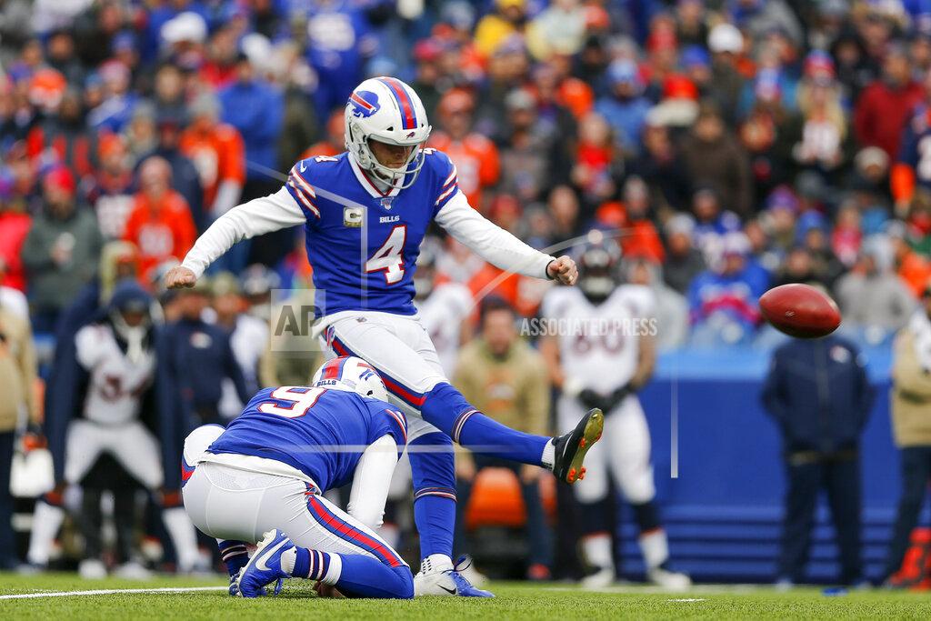 John Munson Buffalo Bills kicker Stephen Hauschka (4) kicks a field goal against the Denver Broncos during the first quarter of an NFL football game, Sunday, Nov. 24, 2019, in Orchard Park, N.Y. (AP Photo/John Munson)