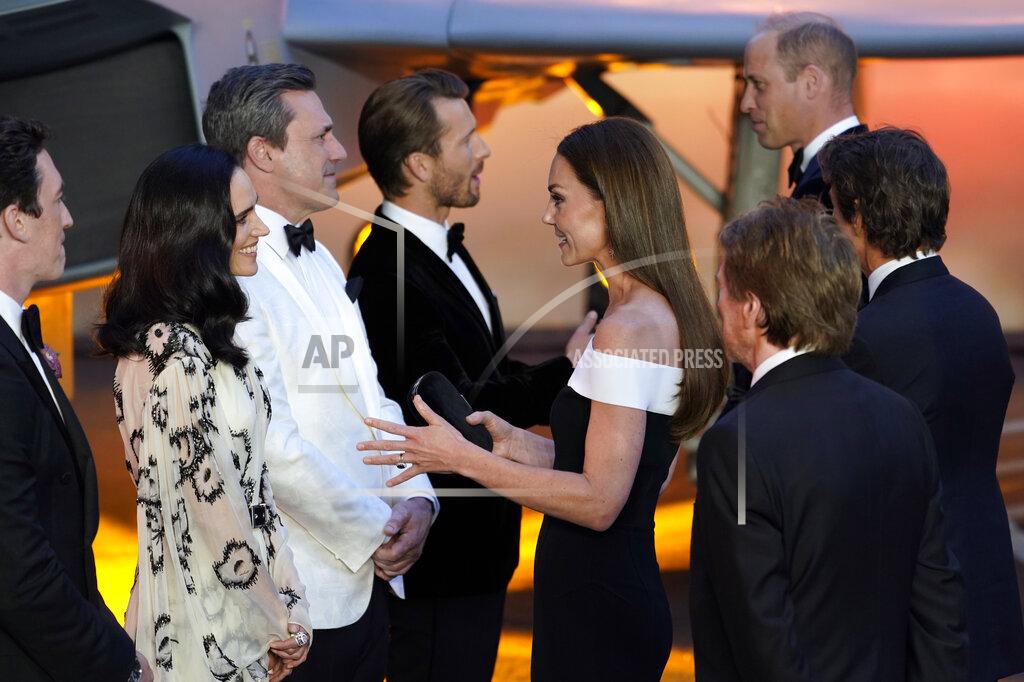 Alberto Pezzali Britain's Kate, Duchess of Cambridge speaks to Jennifer Connelly during the 'Top Gun Maverick' UK premiere at a central London cinema, on Thursday, May 19, 2022. (AP Photo/Alberto Pezzali)