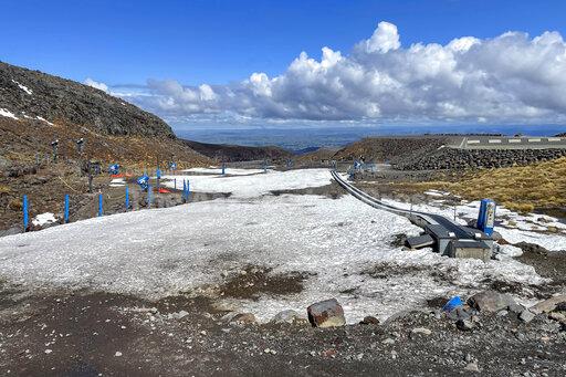 New Zealand ski areas lacking snow face possible bankruptcy | KDOW-AM - San Francisco, CA