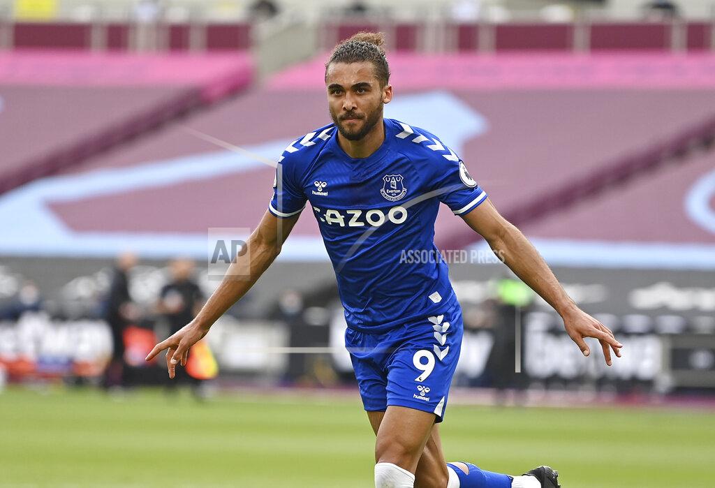Justin Setterfield Everton's Dominic Calvert-Lewin celebrates after scoring his side's opening goal during the English Premier League soccer match between West Ham United and Everton at London stadium in London, England, Sunday, May 9, 2021. (Justin Setterfield, Pool via AP)