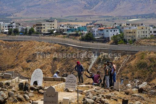 Moves at a small border village hike Israel-Hezbollah t... - Vimarsana News