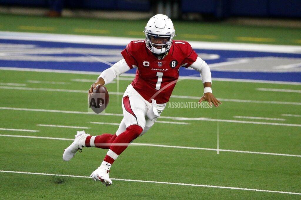 Michael Ainsworth Arizona Cardinals quarterback Kyler Murray (1) carries the ball against the Dallas Cowboys in the first half of an NFL football game in Arlington, Texas, Monday, Oct. 19, 2020. (AP Photo/Michael Ainsworth)
