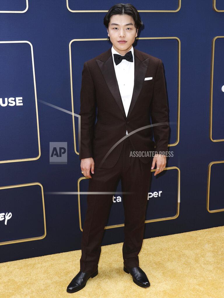 Gold House's Inaugural Gold Gala 2022: The New Gold Age | Buy Photos