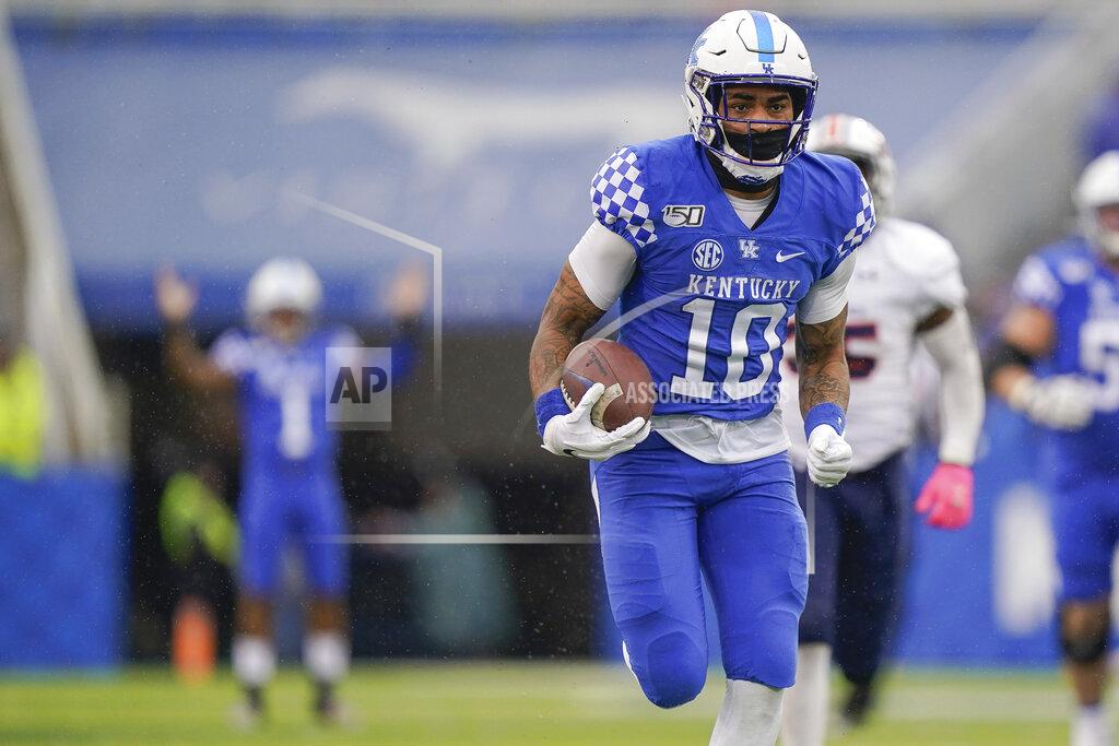Bryan Woolston Kentucky running back Asim Rose (10) runs for a touchdown during the first half of an NCAA college football game against UT Martin, Saturday, Nov. 23, 2019, in Lexington, Ky. (AP Photo/Bryan Woolston)