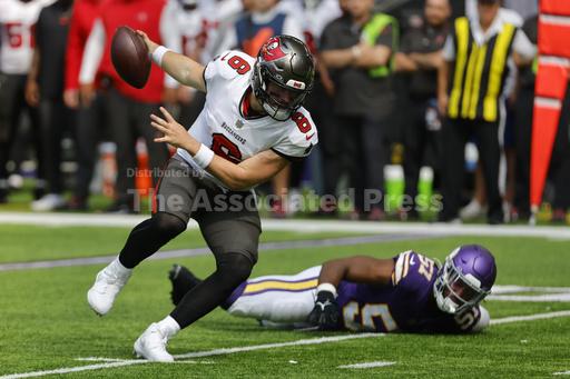 Buccaneers top Vikings 20-17 as Baker Mayfield finishes strong in his debut - Vimarsana News