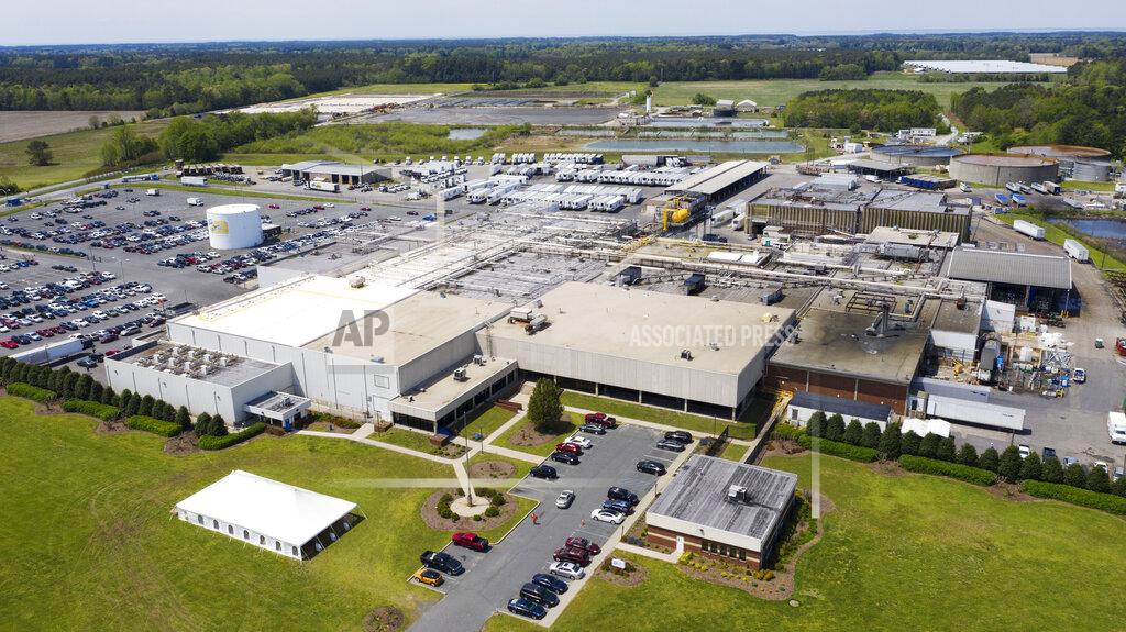 Steve Helber CORRECTS SPELLING TO PERDUE, NOT PURDUE - Local hospital officials have reported a spike in COVID-19 cases at the Perdue poultry processing plant on the Eastern Shore Wednesday April 29, 2020, in Accomac, Va. Coronavirus cases among workers at poultry plants on Virginia's Eastern Shore have become an increasing concern for local health officials. (AP Photo/Steve Helber)