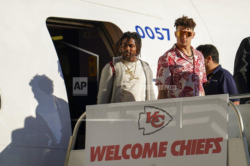 David J. Phillip Kansas City Chiefs' Patrick Mahomes arrives for the NFL Super Bowl 54 football game Sunday, Jan. 26, 2020, at the Miami International Airport in Miami. (AP Photo/David J. Phillip)