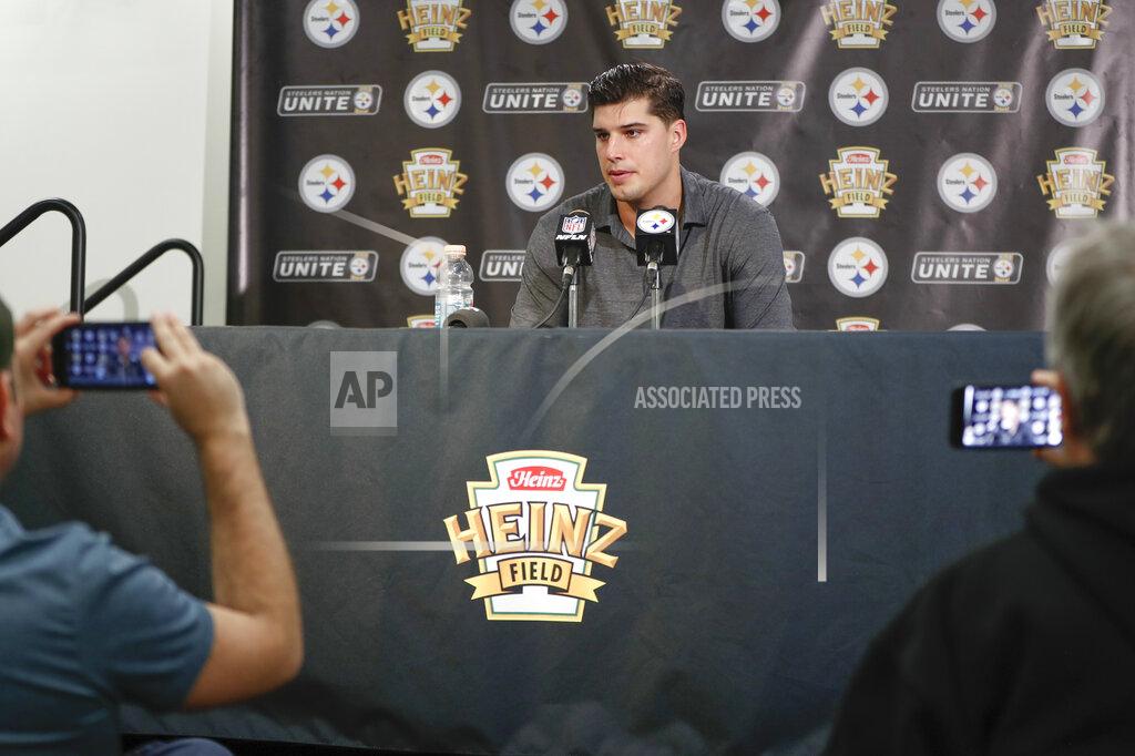 Keith Srakocic Pittsburgh Steelers quarterback Mason Rudolph speaks during a news conference after the team's NFL football game against the Los Angeles Rams, Sunday, Nov. 10, 2019, in Pittsburgh. The Steelers won 17-12. (AP Photo/Keith Srakocic)