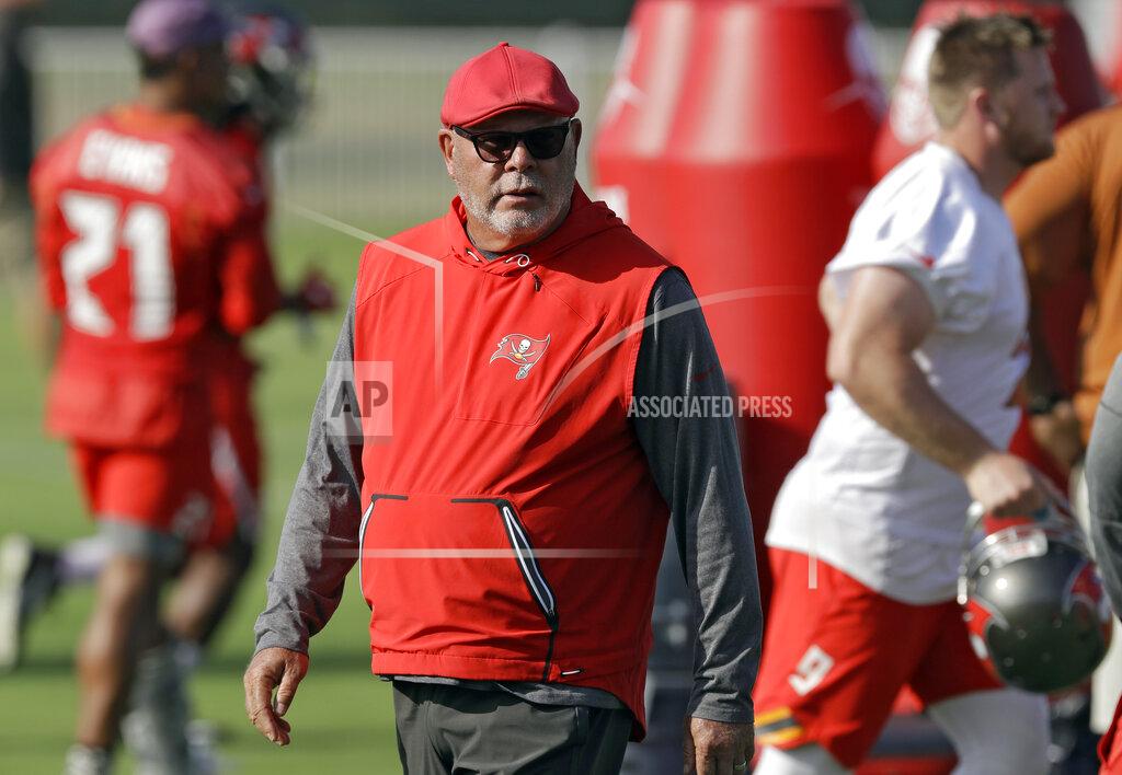Chris O'meara Tampa Bay Buccaneers head coach Bruce Arians watches his team during an NFL football minicamp Wednesday, June 5, 2019, in Tampa, Fla. (AP Photo/Chris O'Meara)