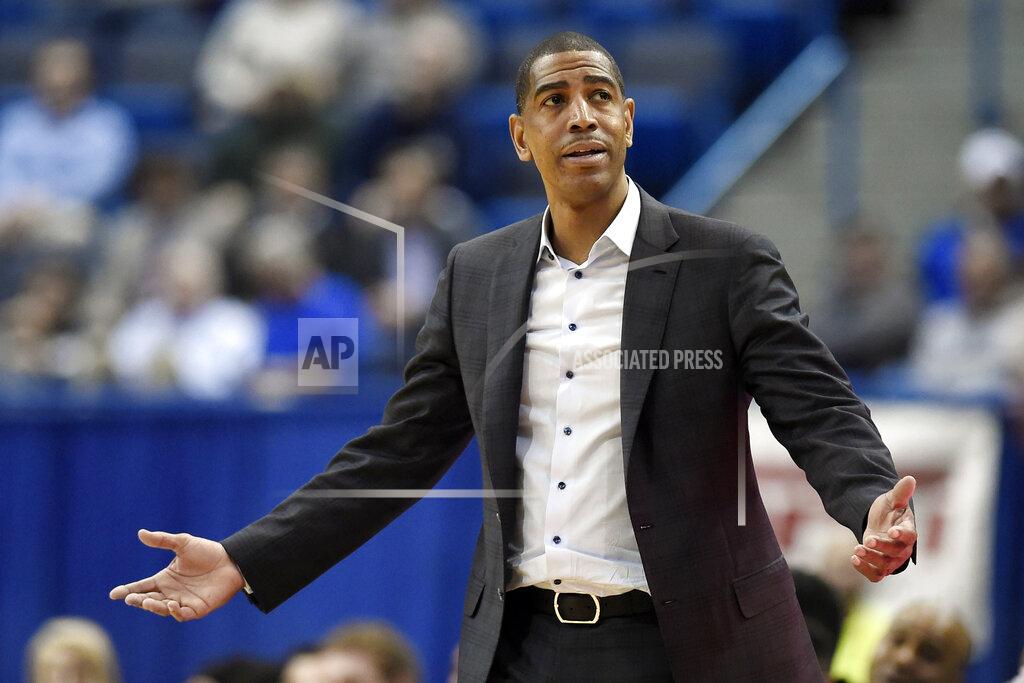UConn hoops gets probation for NCAA violations under Ollie