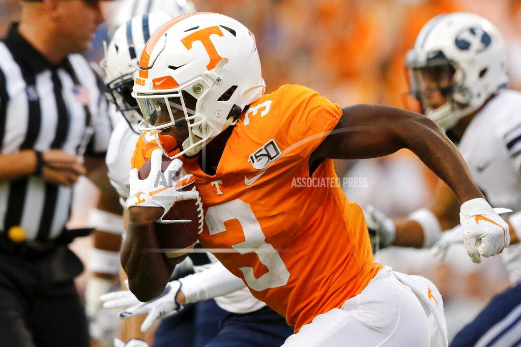 C.b. Schmelter Tennessee running back Eric Gray (3) carries against BYU during a NCAA football game at Neyland Stadium on Saturday, Sept. 7, 2019 in Knoxville, Tenn.(C.B. Schmelter/Chattanooga Times Free Press via AP)