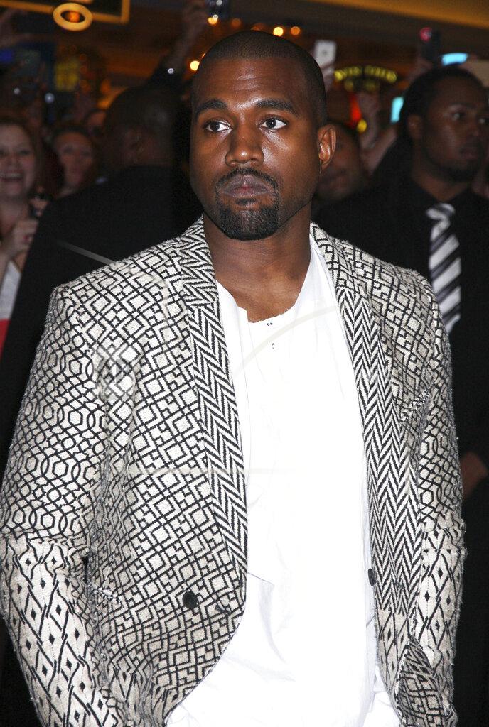 Kanye West and Irina Shayk are reportedly dating - 6/9/21