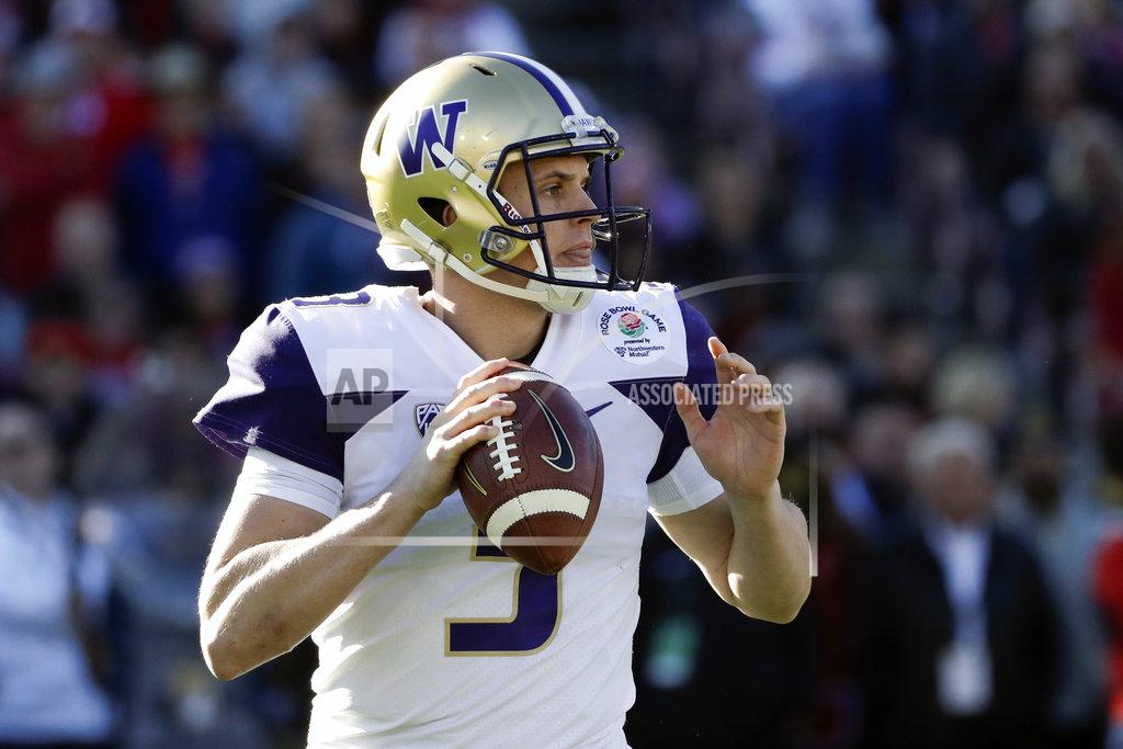 Jae C. Hong Washington quarterback Jake Browning passes against Ohio State during the first half of the Rose Bowl NCAA college football game Tuesday, Jan. 1, 2019, in Pasadena, Calif. (AP Photo/Jae C. Hong)