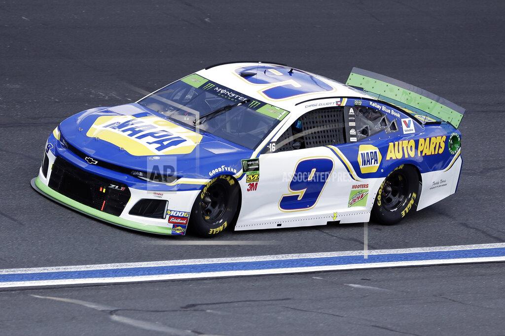 Gerry Broome Chase Elliott drives through Turn 4 during the NASCAR Cup Series auto race at Charlotte Motor Speedway in Concord, N.C., Sunday, Sept. 29, 2019. (AP Photo/Gerry Broome)