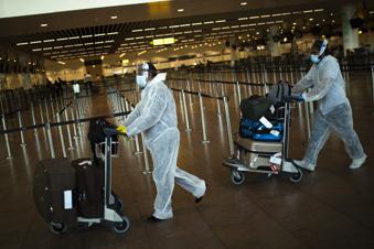 EU sets out virus pass plan to allow free travel by summer EU sets out virus pass plan to allow free travel by summer