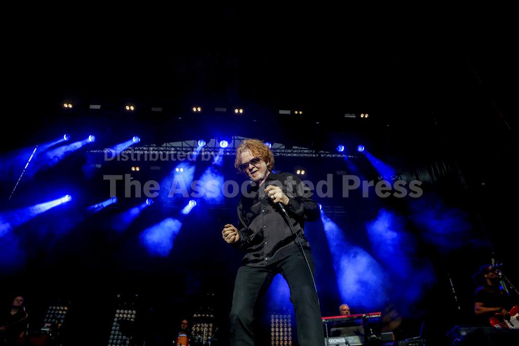 Simply Red Concert Buy Photos AP Images DetailView
