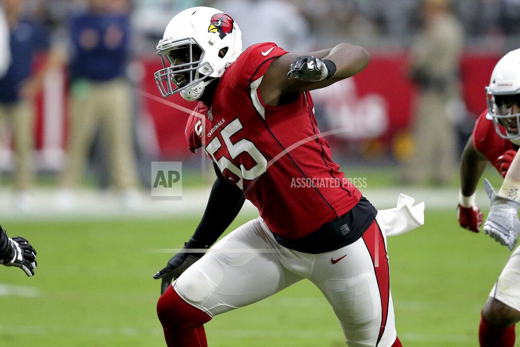 Ross D. Franklin Arizona Cardinals linebacker Chandler Jones (55) lines up against the Seattle Seahawks during the second half of an NFL football game, Sunday, Sept. 29, 2019, in Glendale, Ariz. (AP Photo/Ross D. Franklin)