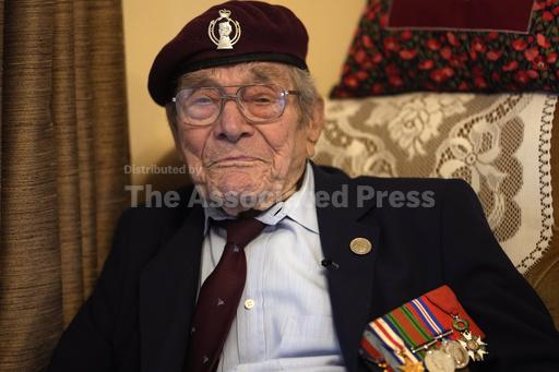 A British D-Day veteran celebrates turning 100, but the... - Vimarsana News