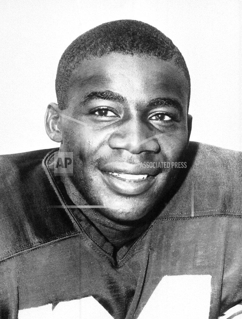 Uncredited FILE - In this undated file photo shows Willie Wood of the Green Bay Packers. Pro Football Hall of Famer Willie Wood, captain of the 1959 USC football team who played in the first 2 Super Bowls, died today, Monday, Feb. 3, 2020 of natural causes in Washington, D.C. He was 83. (AP Photo/File)
