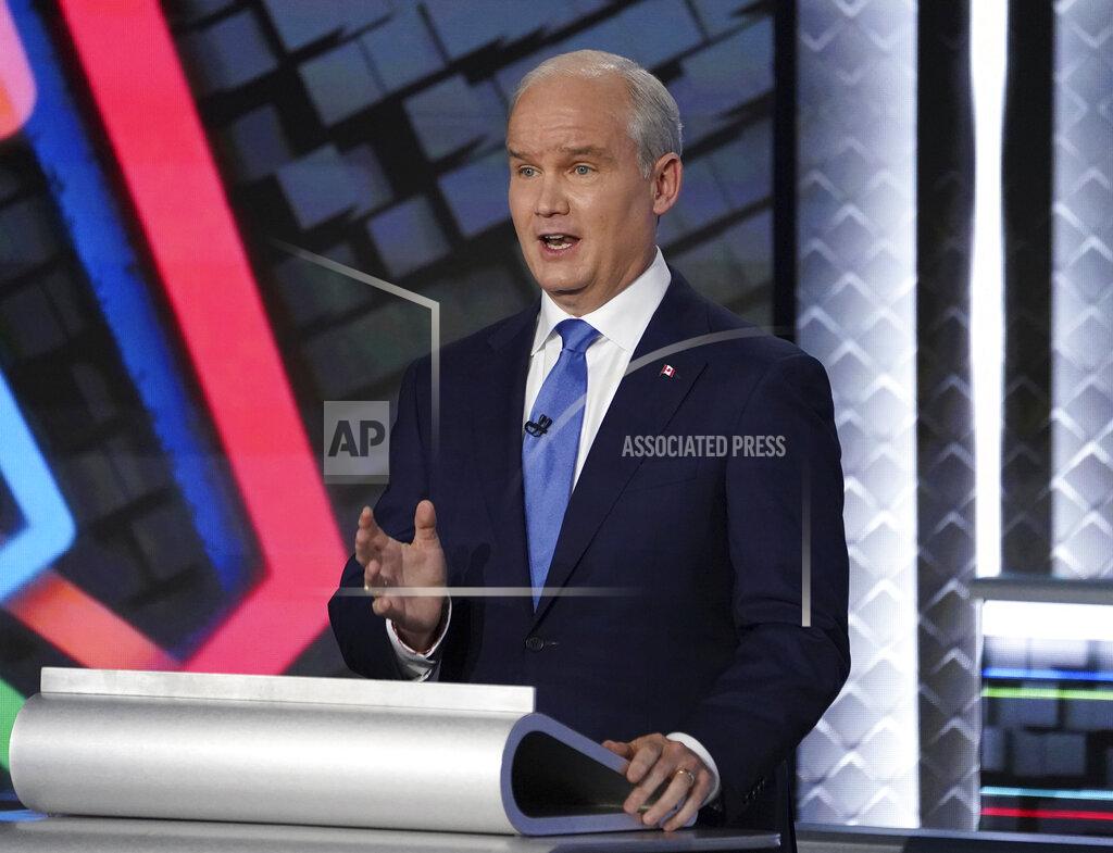 Sean Kilpatrick Conservative leader Erin O'Toole speaks during the federal election French-language leaders debate, Wednesday, Sept. 8, 2021 in Gatineau, Quebec. (Sean Kilpatrick/The Canadian Press via AP)