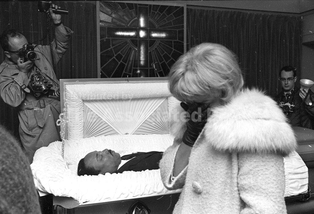 MLK ASSASSINATION 1968 | Buy Photos | AP Images | DetailView