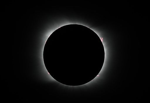 (Base) Path of totality: Guardians' home opener on collision course with solar eclipse in Cleveland - Vimarsana News