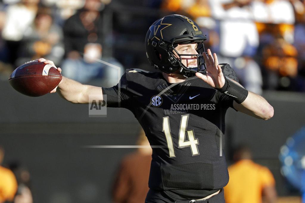 Mark Humphrey Vanderbilt quarterback Kyle Shurmur passes against Tennessee in the first half of an NCAA college football game Saturday, Nov. 24, 2018, in Nashville, Tenn. (AP Photo/Mark Humphrey)