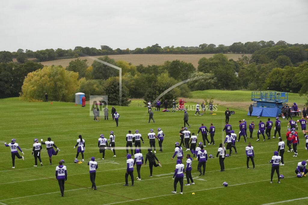 Kin Cheung Minnesota Vikings team members attend a practice session in Thundridge, England, Friday, Sept. 30, 2022 ahead the NFL game against New Orleans Saints at the Tottenham Hotspur stadium on Sunday. (AP Photo/Kin Cheung)