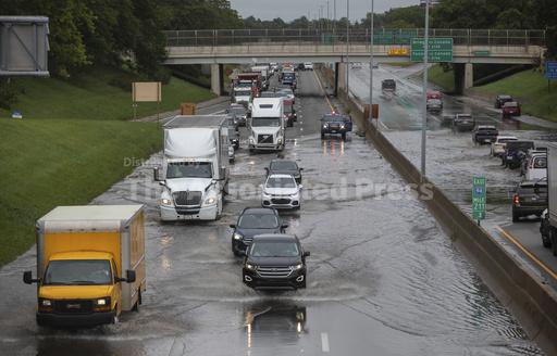 Tornado confirmed as Michigan storms with 75 mph winds... - Vimarsana News