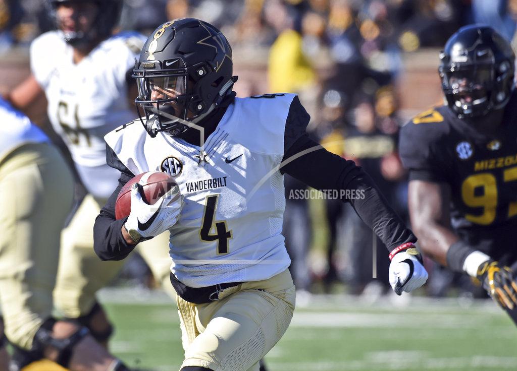 L.g. Patterson Vanderbilt wide receiver Donaven Tennyson runs with the ball during the first half of an NCAA college football game against Missouri, Saturday, Nov. 10, 2018, in Columbia, Mo. (AP Photo/L.G. Patterson)