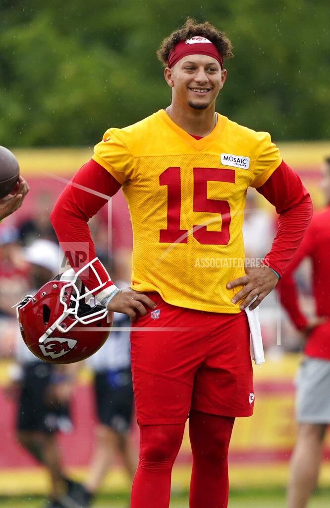 Ed Zurga Kansas City Chiefs quarterback Patrick Mahomes watches teammates during drills at the team's NFL football training camp Saturday, July 31, 2021, in St. Joseph, Mo. (AP Photo/Ed Zurga)