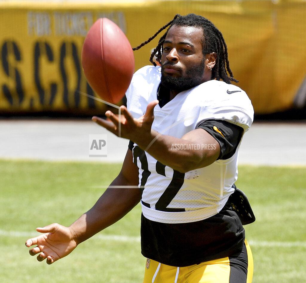Matt Freed Pittsburgh Steelers running back Najee Harris warms up during an NFL football training camp Saturday, July 31, 2021, at Heinz Field in Pittsburgh. (Matt Freed/Pittsburgh Post-Gazette via AP)